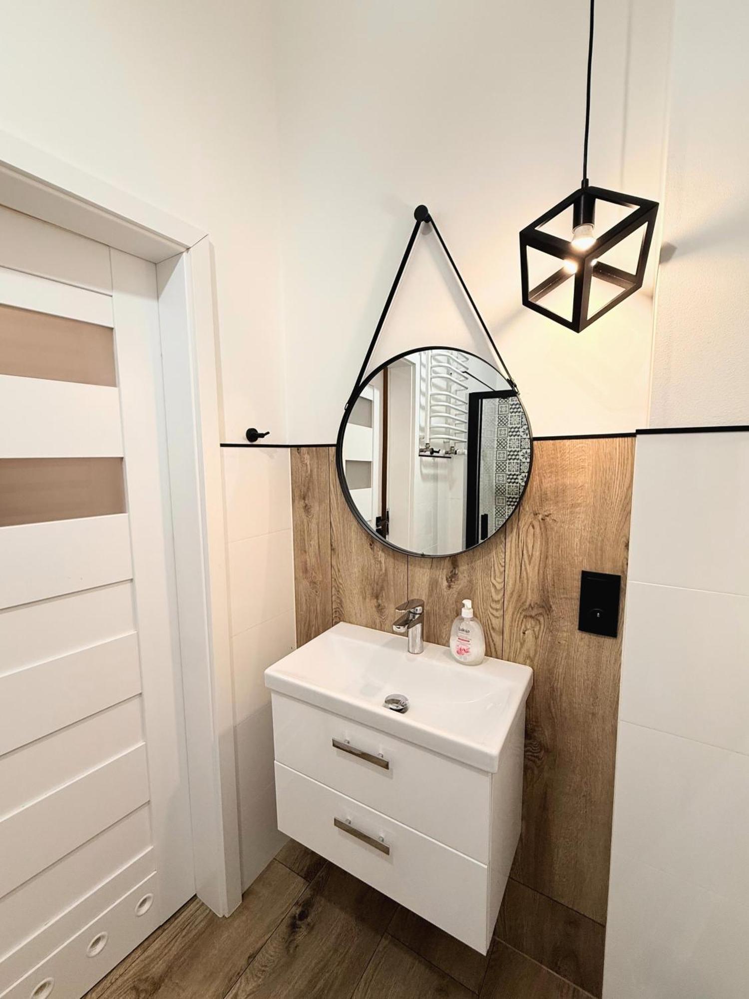 Apartamenty Dream Place Z Klimatyzacja Torun Ngoại thất bức ảnh